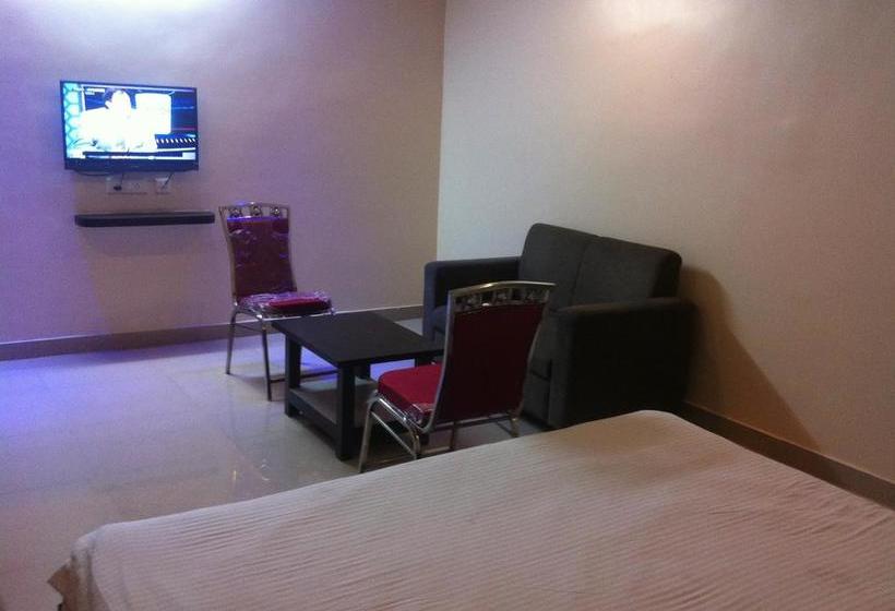 Hotel Bommarillu Residency 19