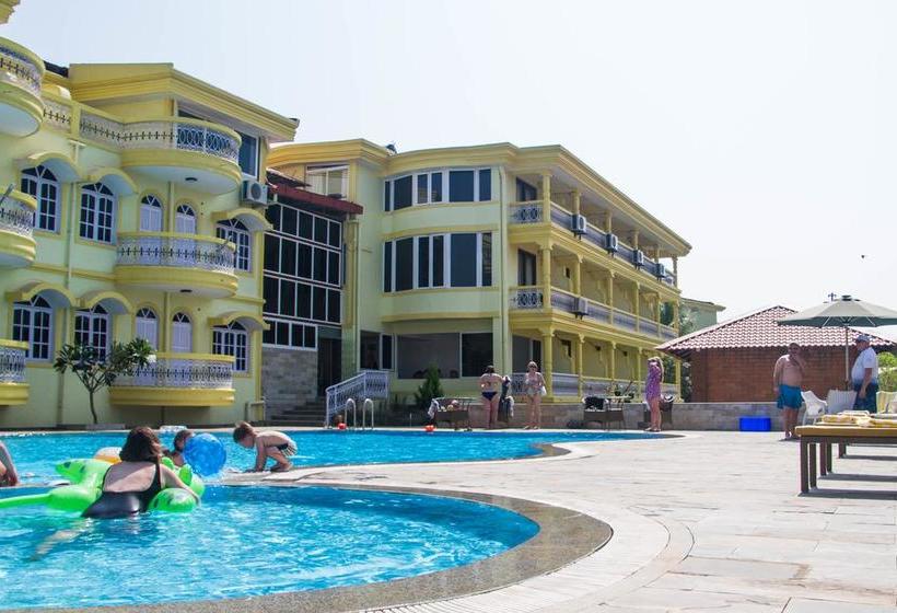 Praia Da Oura Boutique Resort 11