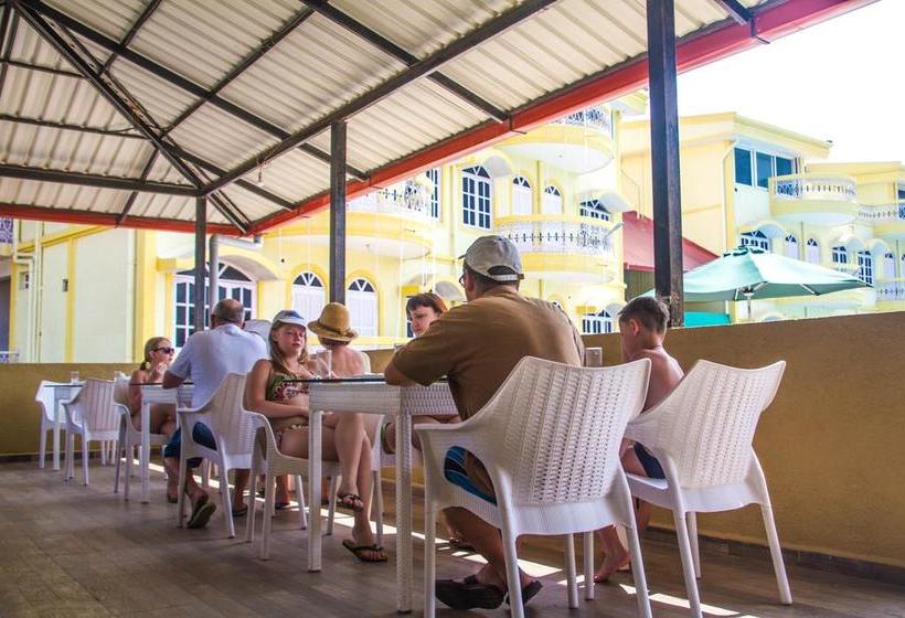 Praia Da Oura Boutique Resort 12