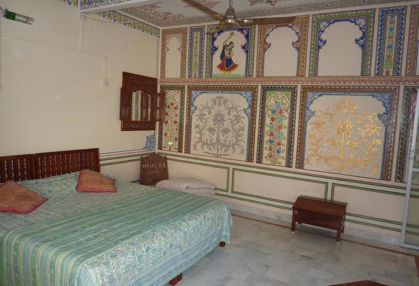 Bed and Breakfast Tourist Pension 13