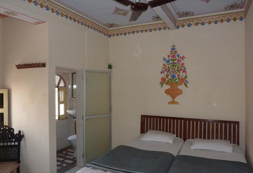 Bed and Breakfast Tourist Pension 3