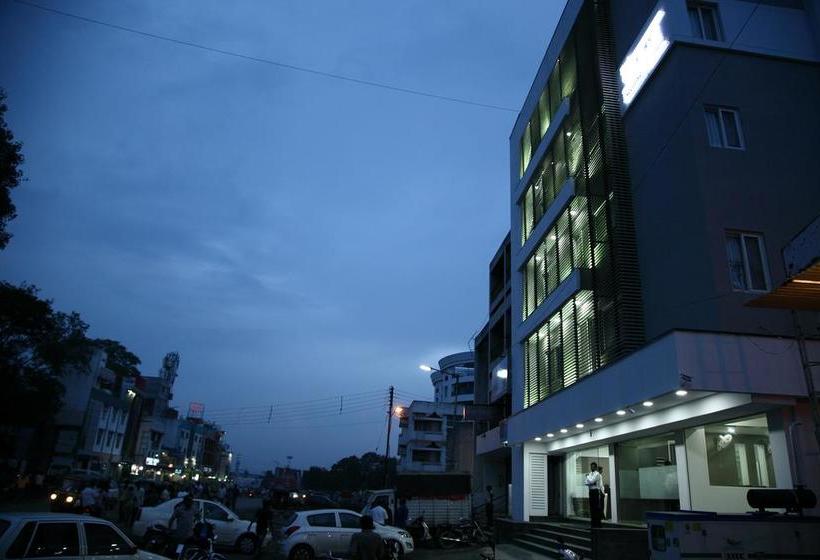 Hotel Lalajis Executive 1