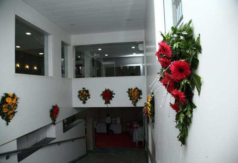 Hotel Lalajis Executive 2