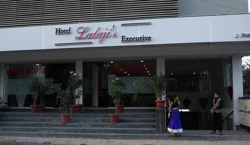 Hotel Lalajis Executive 3