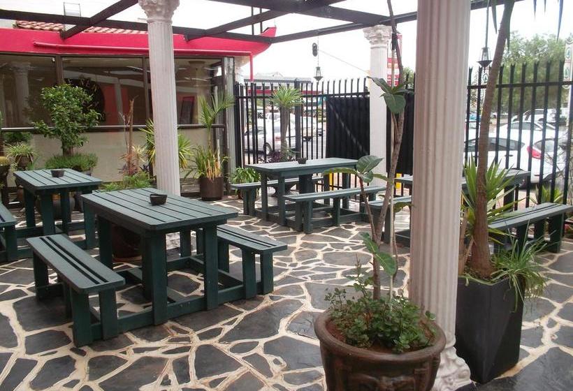 Hotel The New Maroela 12