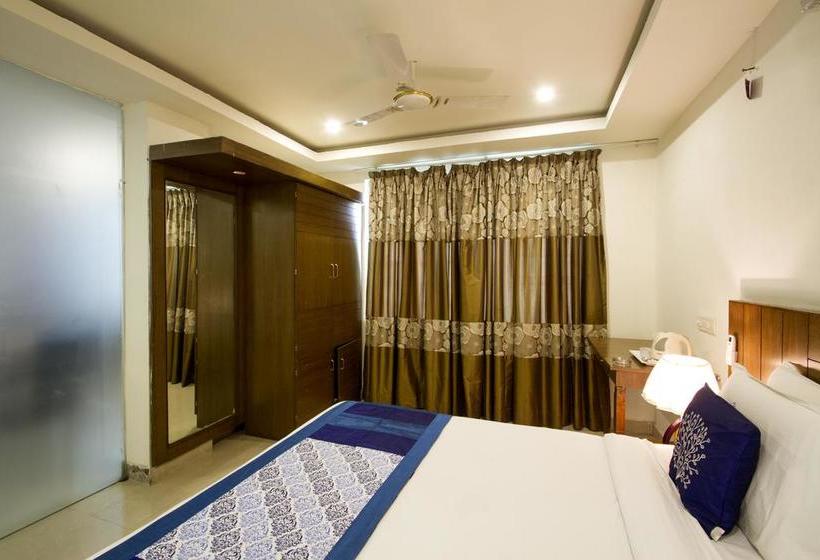 Hotel Rainbow International Shamshabad 10