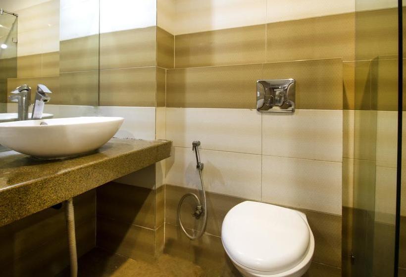Hotel Rainbow International Shamshabad 9