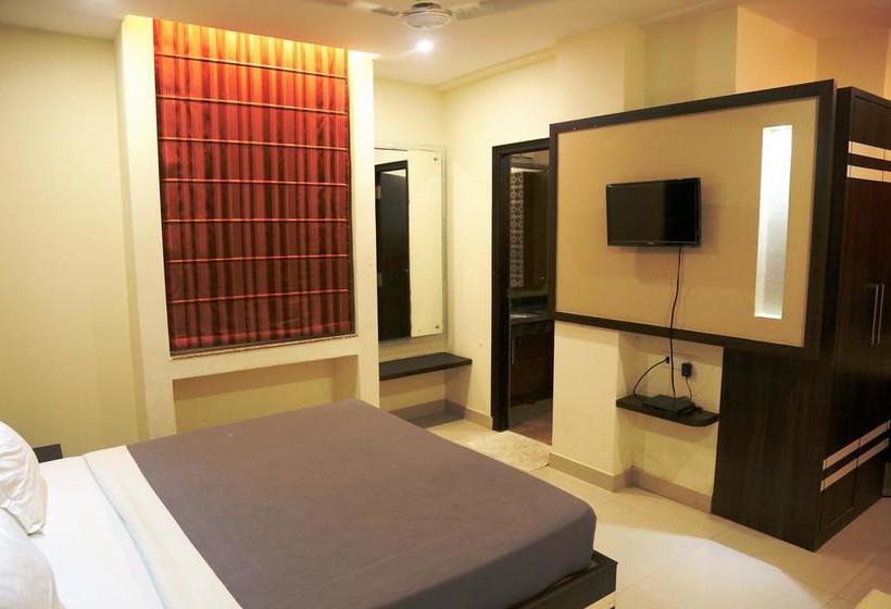 Hotel Dolphin International 3