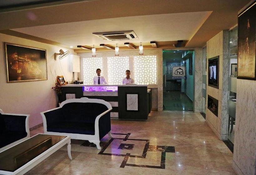 Hotel Dolphin International 5