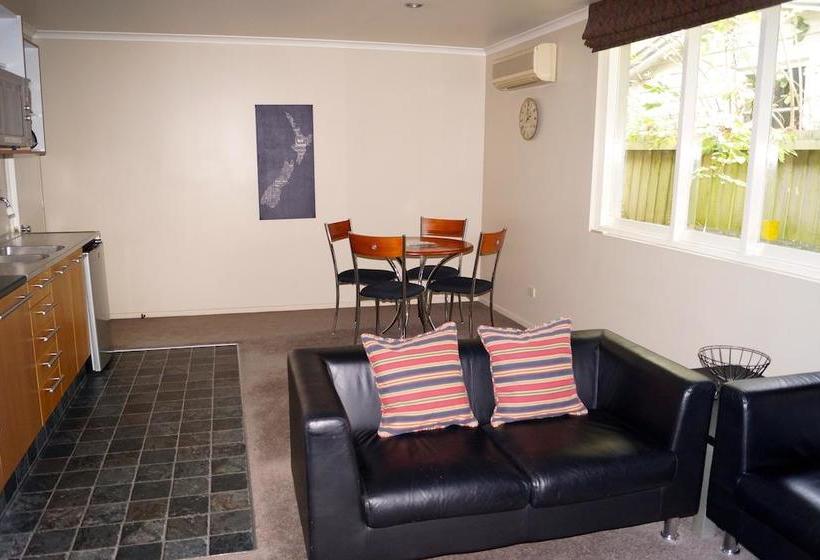 Bed and Breakfast Alumni House Canterbury 12