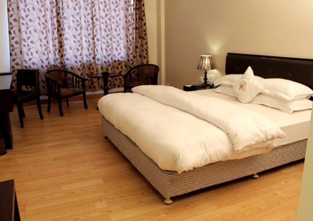 Hotel Vinayak Grand 12