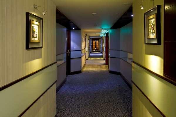 Hotel Gargee Grand 15