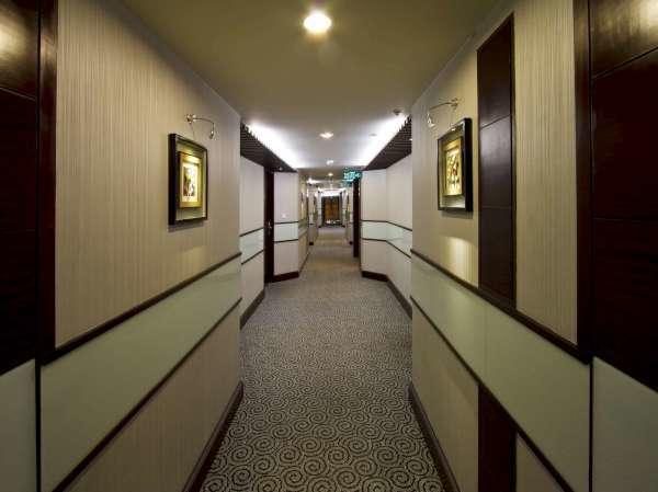 Hotel Gargee Grand 16