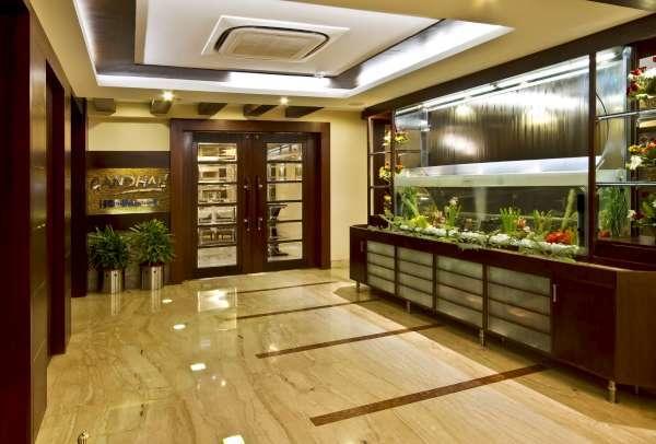 Hotel Gargee Grand 20