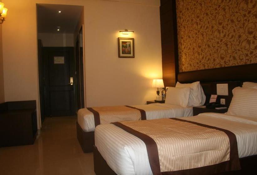 Resort The Royal Retreat 4