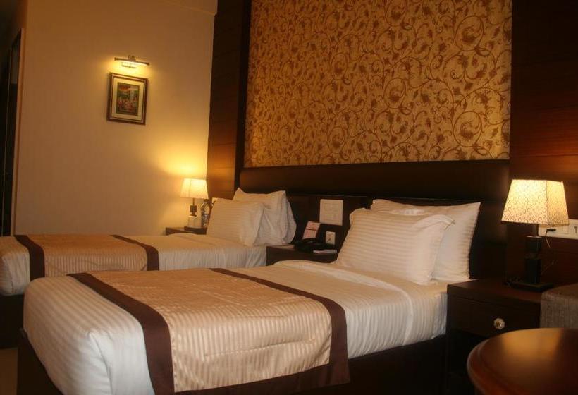 Resort The Royal Retreat 7