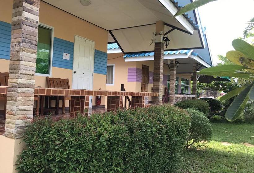 Sangtong Beach Resort 4