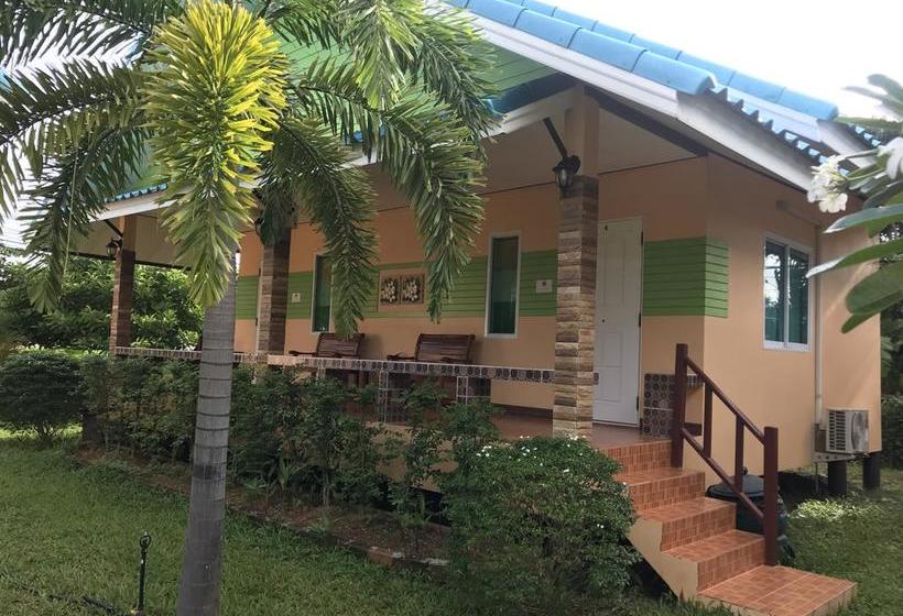 Sangtong Beach Resort 8