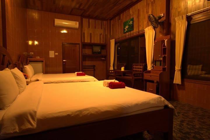 Pechpailin Resort 13