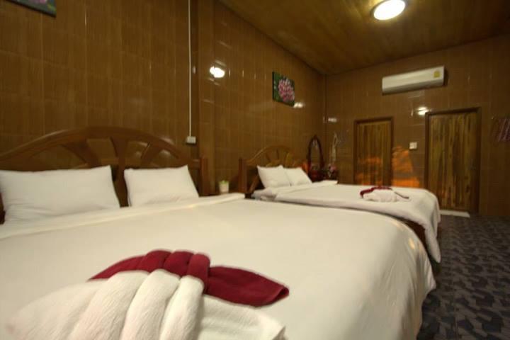 Pechpailin Resort 14