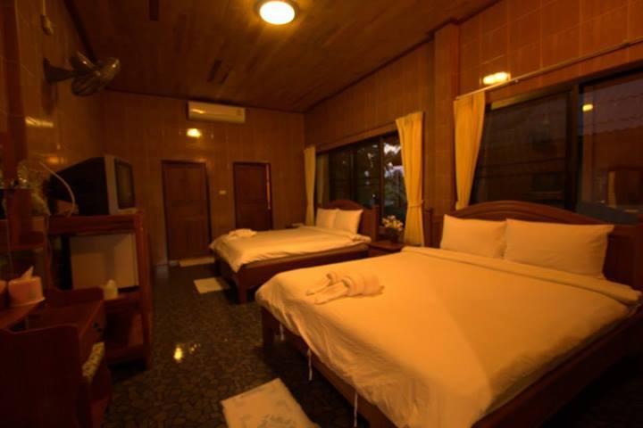 Pechpailin Resort 16