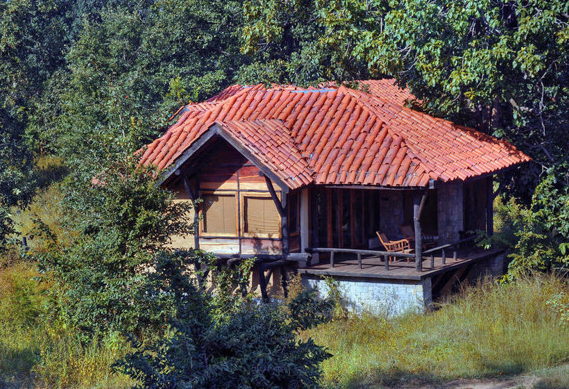 Resort Kanha Earth Lodge 15