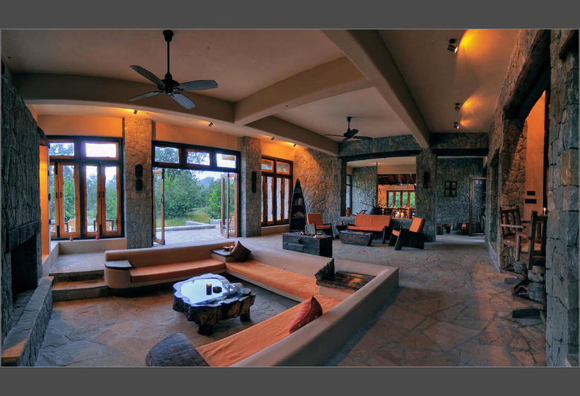 Resort Kanha Earth Lodge 4