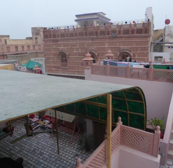 Bed and Breakfast Tanisha Heritage Haweli 10