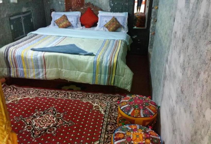 Bed and Breakfast Tanisha Heritage Haweli 16