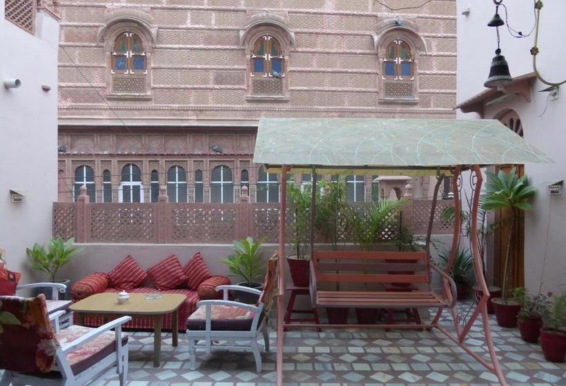 Bed and Breakfast Tanisha Heritage Haweli 8