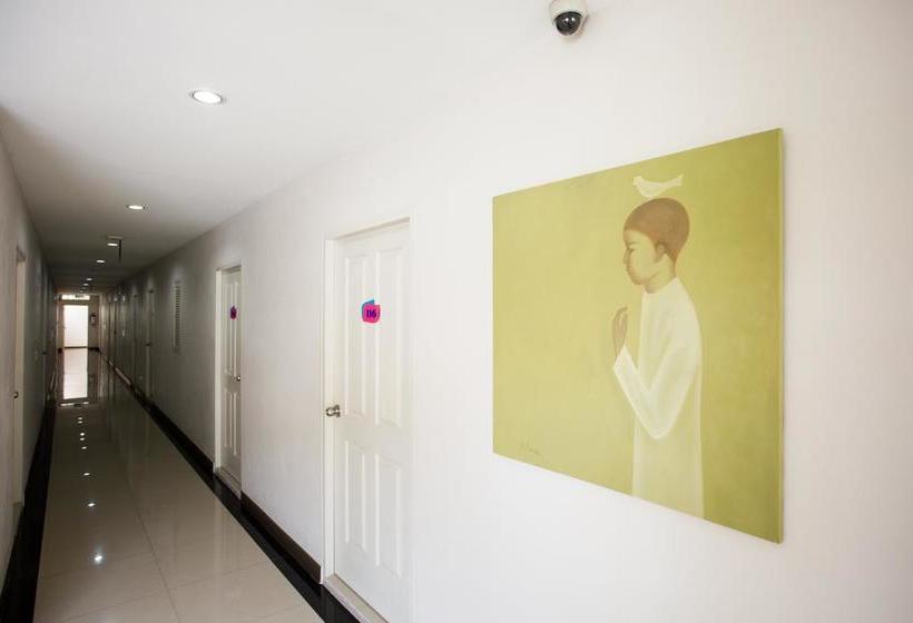 Hotel Central Residences 19