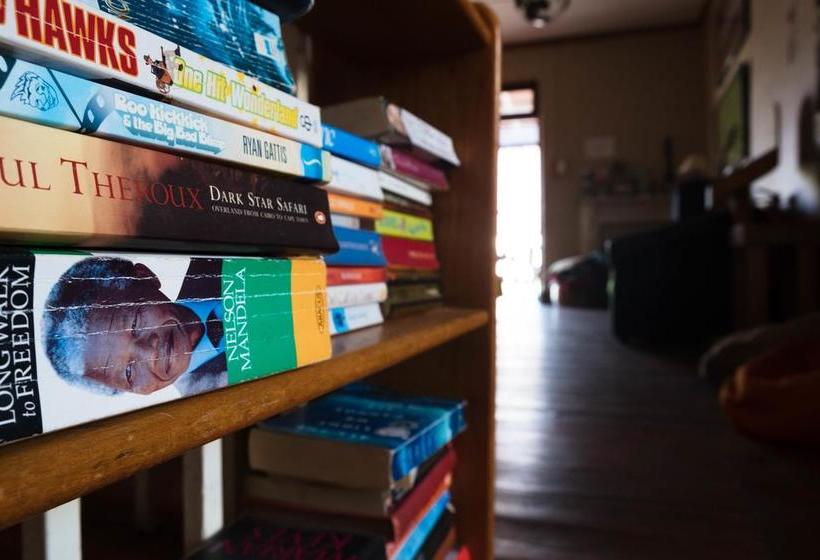 Hostel Bohemian Lofts Backpackers 16