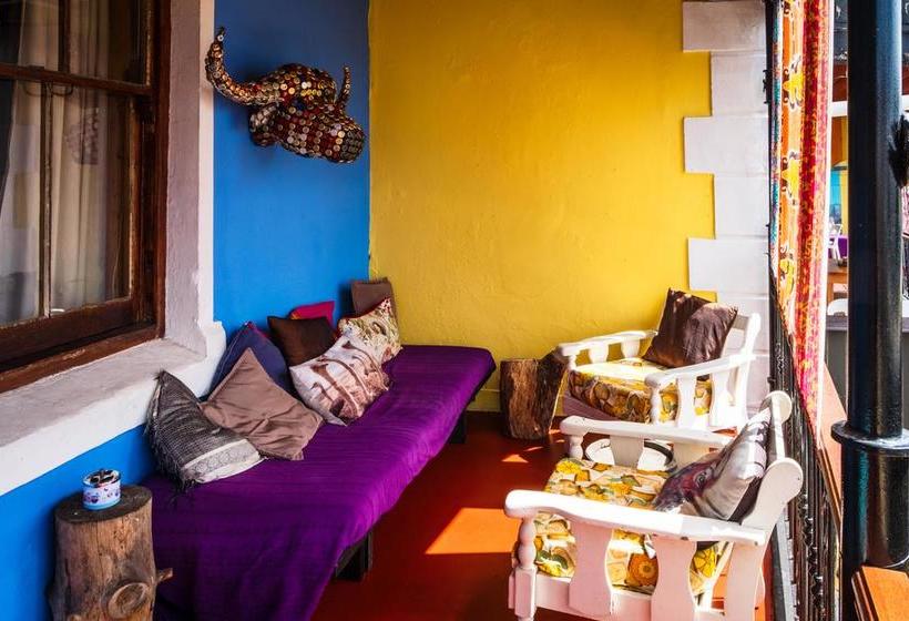 Hostel Bohemian Lofts Backpackers 6