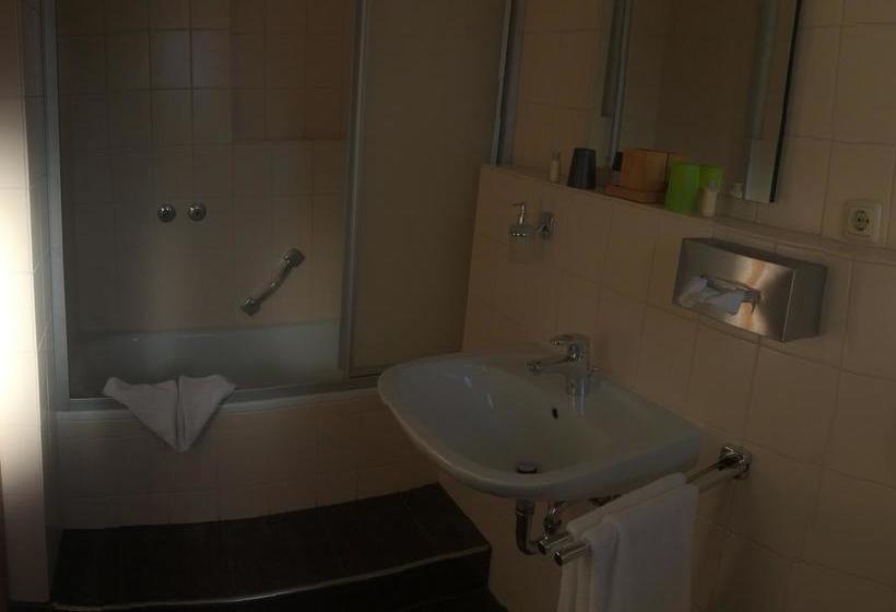 Hotel Mehlounge Cafe & Restaurant 17