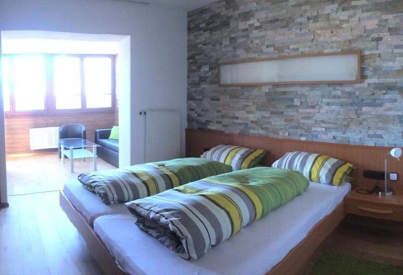 Hotel Mehlounge Cafe & Restaurant 6