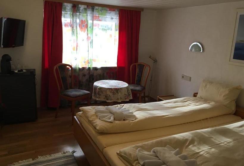 Herberge Jägerhof 8