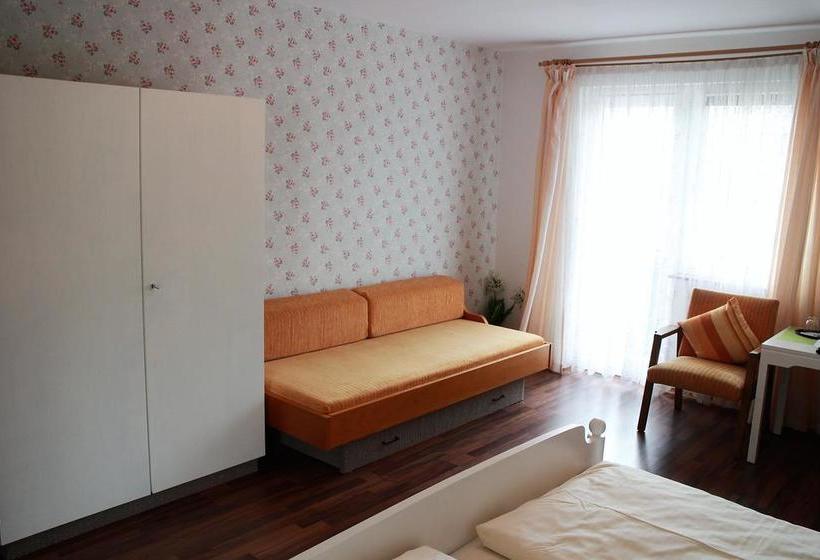 Hotel Restaurant Pappel 10