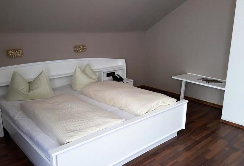 Hotel Restaurant Pappel 13