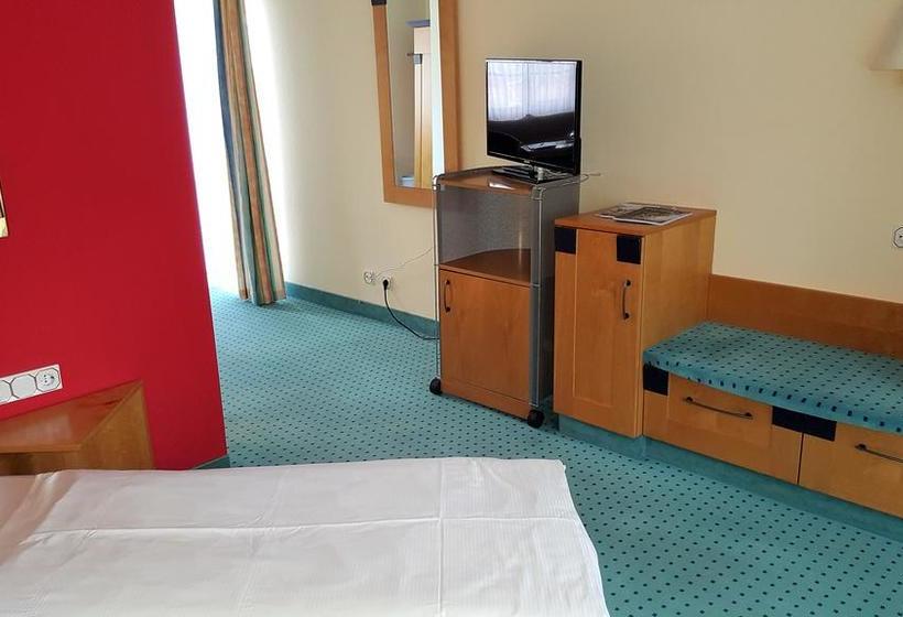 Hotel Restaurant Pappel 4