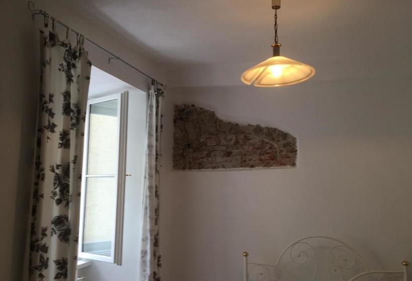 Bed & Breakfast Gasthof Zur Goldenen Sonne 18