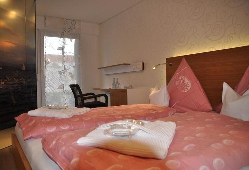 Hotel Hagnauer Seeperle 15