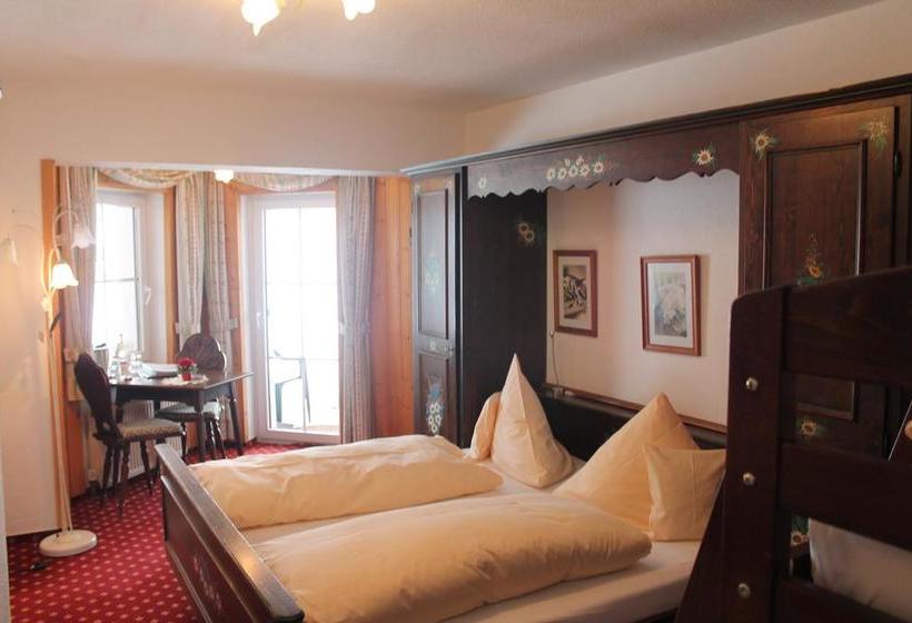 Hotel Höhengasthof Grüner Baum 14