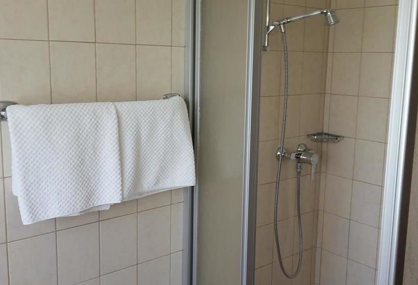 Hotel Landgasthaus Zum Naturschutzpark 11