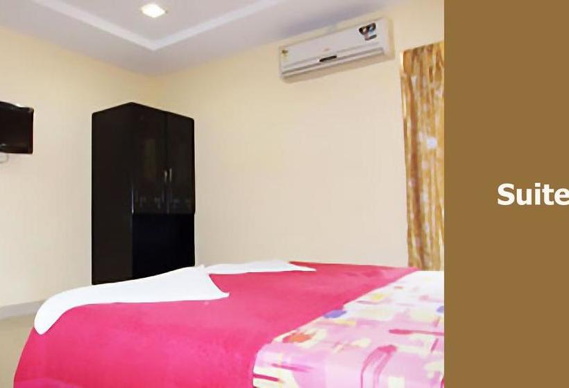 Hotel Sai Priyanka Comfort Inn 9