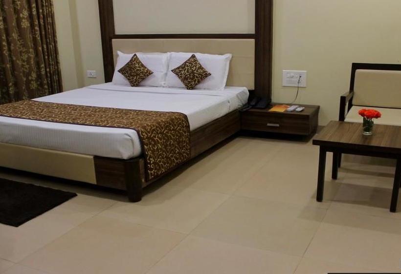 Hotel Sign Regency 14