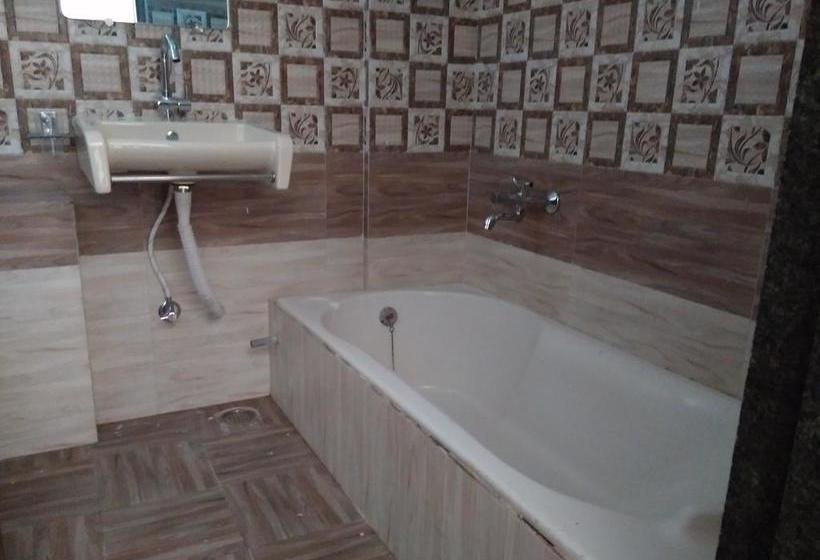 Starihotels Chhoti Gwaltoli Indore 5