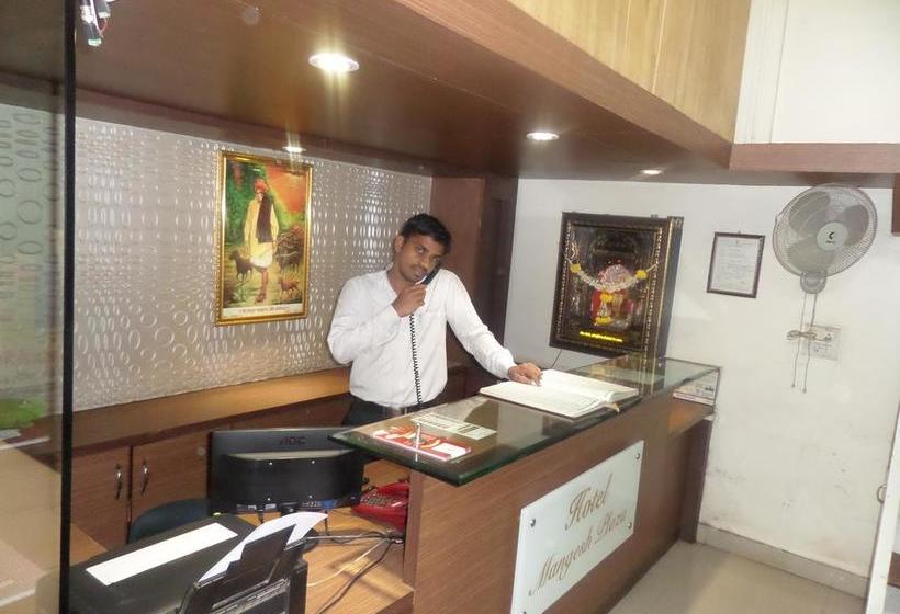 Hotel Mangesh Plaza 1