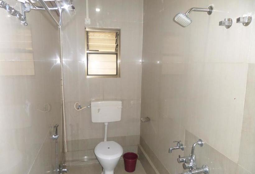 Hotel Mangesh Plaza 19