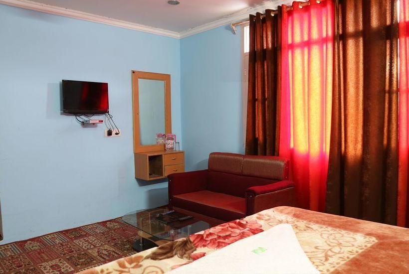 Hostel City Residency By Ackee Tree 12