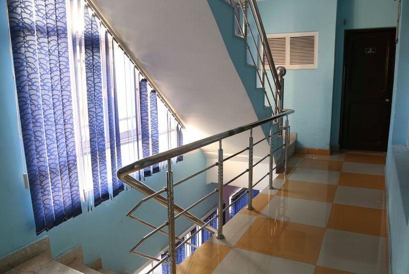 Hostel City Residency By Ackee Tree 16